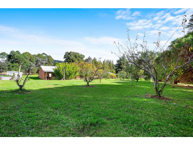 9 Avernus Street, Cobargo NSW 2550