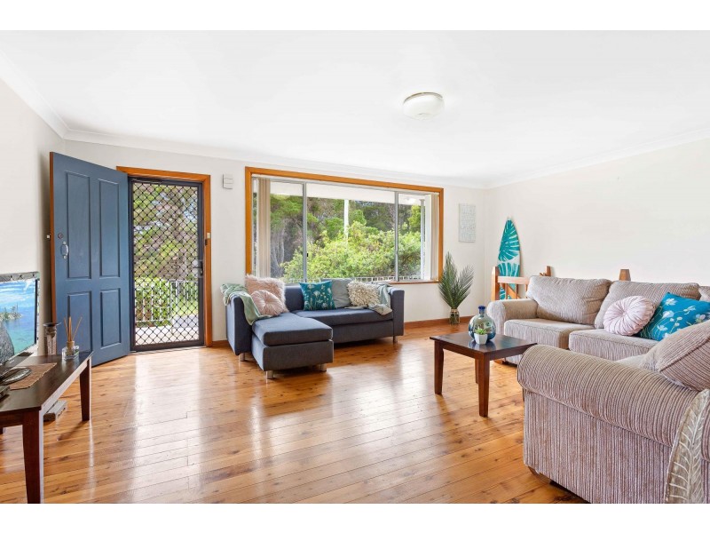 3 Thomson Parade, Dalmeny NSW 2546