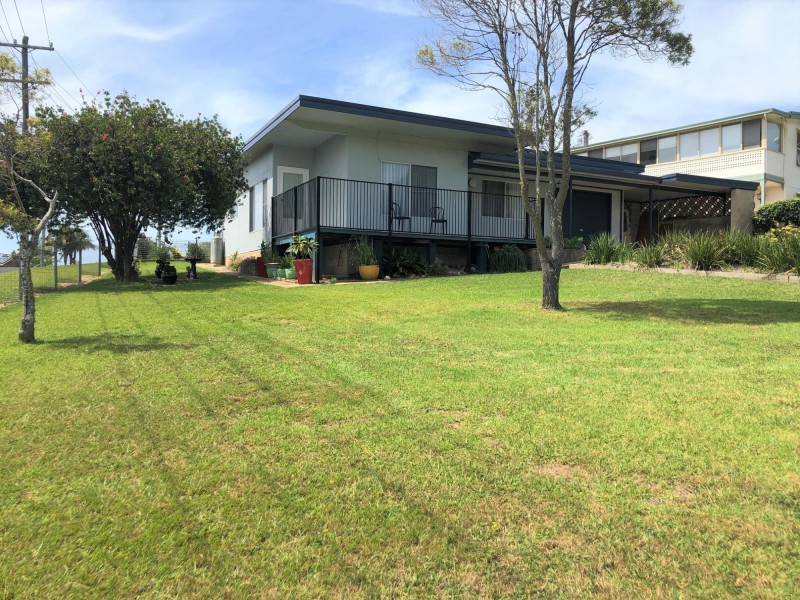 4 Goolara Avenue, Dalmeny NSW 2546