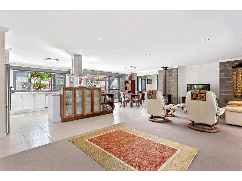 83 Flying Fox Road, Narooma NSW 2546