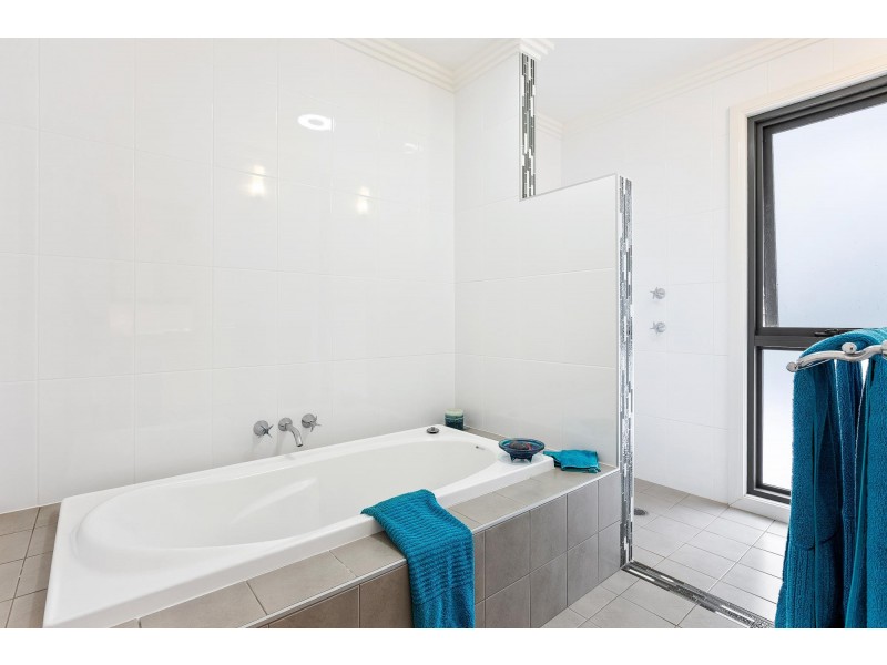 83 Flying Fox Road, Narooma NSW 2546