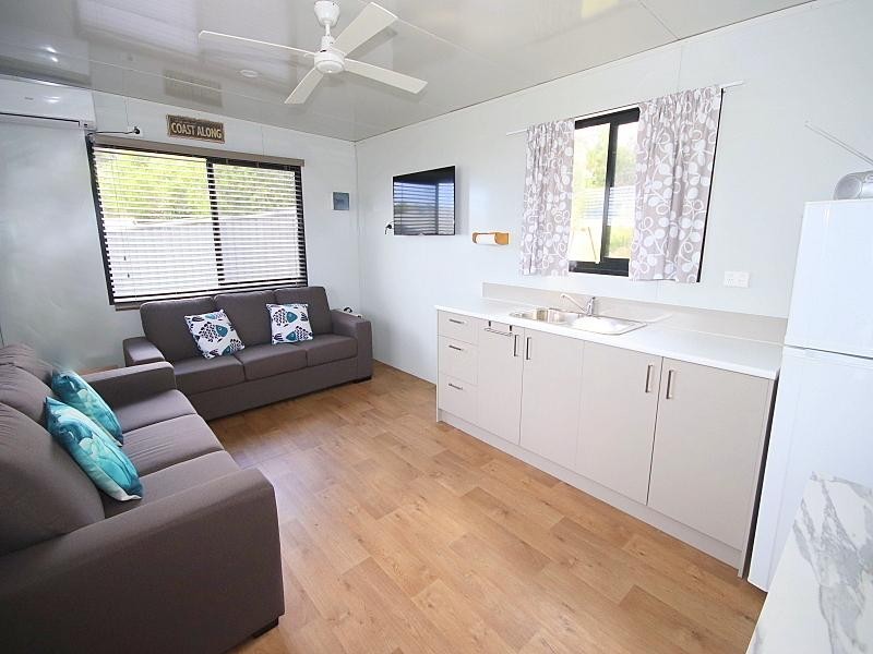 31 Yabbarra Drive, Dalmeny NSW 2546