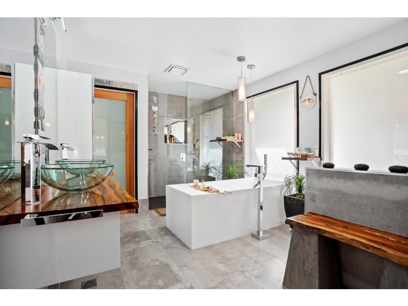 58 Fishermans Crescent, North Narooma NSW 2546