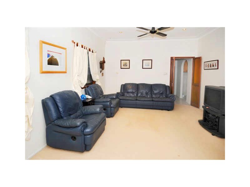 31 Wassell Street, Chifley NSW 2036