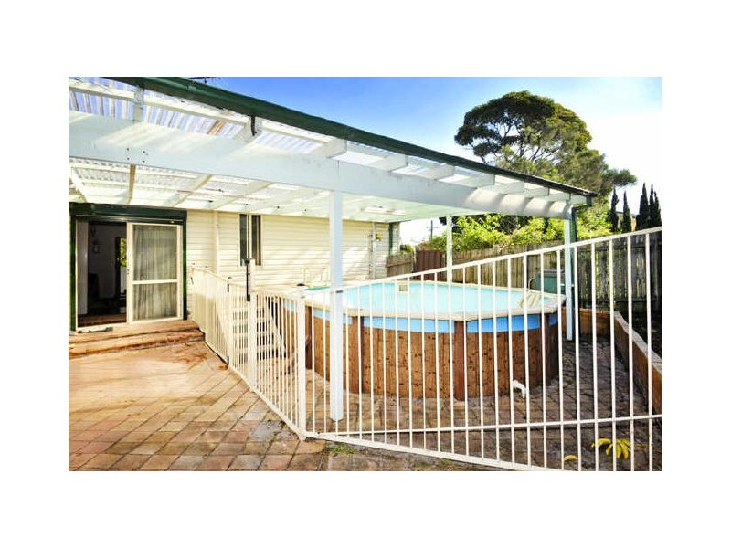 6 Nyan Street, Chifley NSW 2036