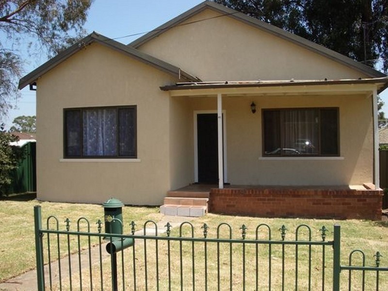 47 Carinda Street, Ingleburn NSW 2565