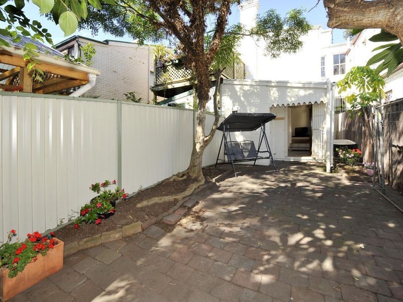 729 South Dowling Street, Redfern NSW 2016