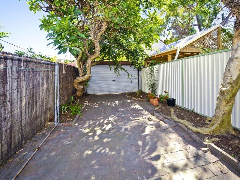 729 South Dowling Street, Redfern NSW 2016