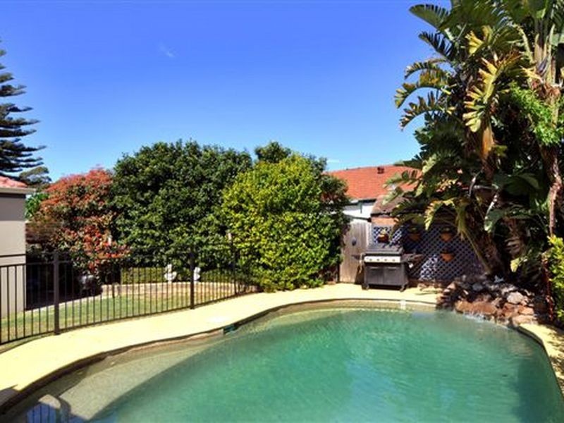 13 Hughes Avenue, Mascot NSW 2020