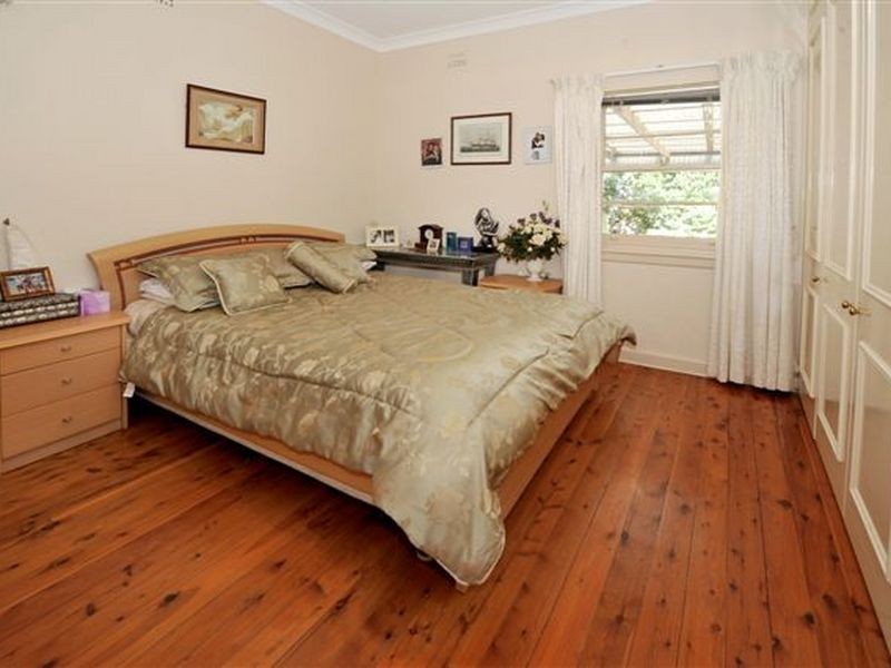 13 Hughes Avenue, Mascot NSW 2020