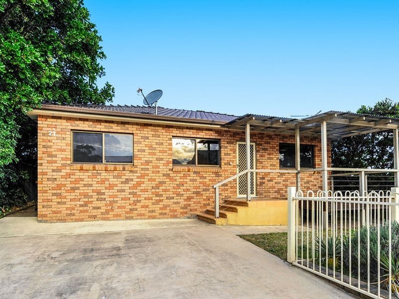 21a Carnegie Circuit, Chifley NSW 2036