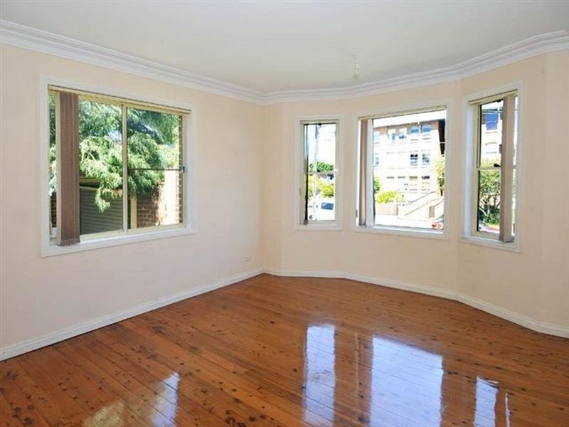 14 Nyan Street, Chifley NSW 2036