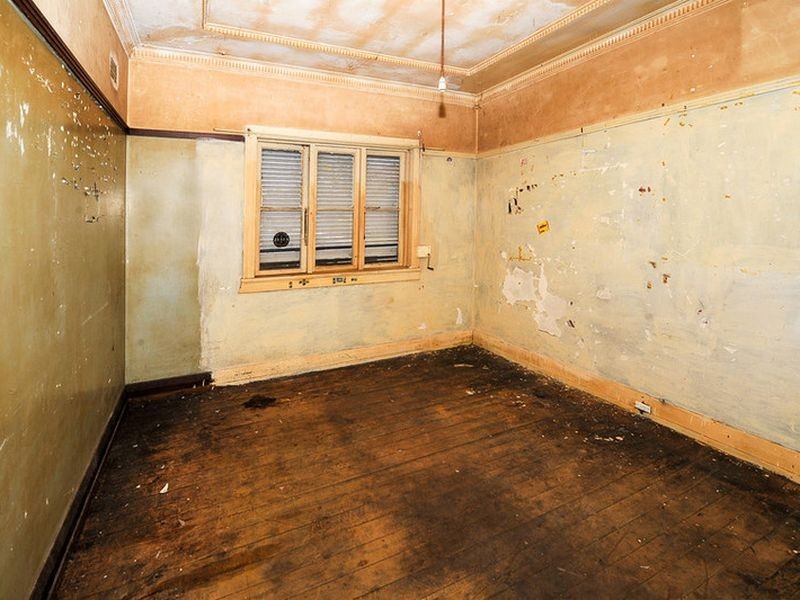 50 Maloney Street, Eastlakes NSW 2018