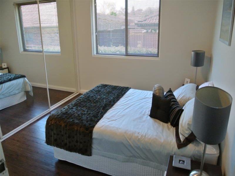 1/27 Grace Campbell Crescent, Hillsdale NSW 2036