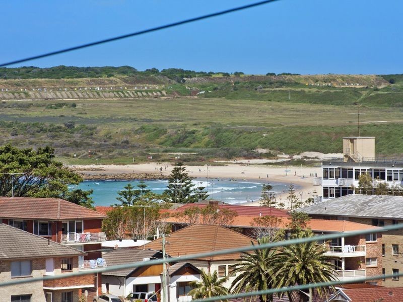 8 First Avenue, Maroubra NSW 2035