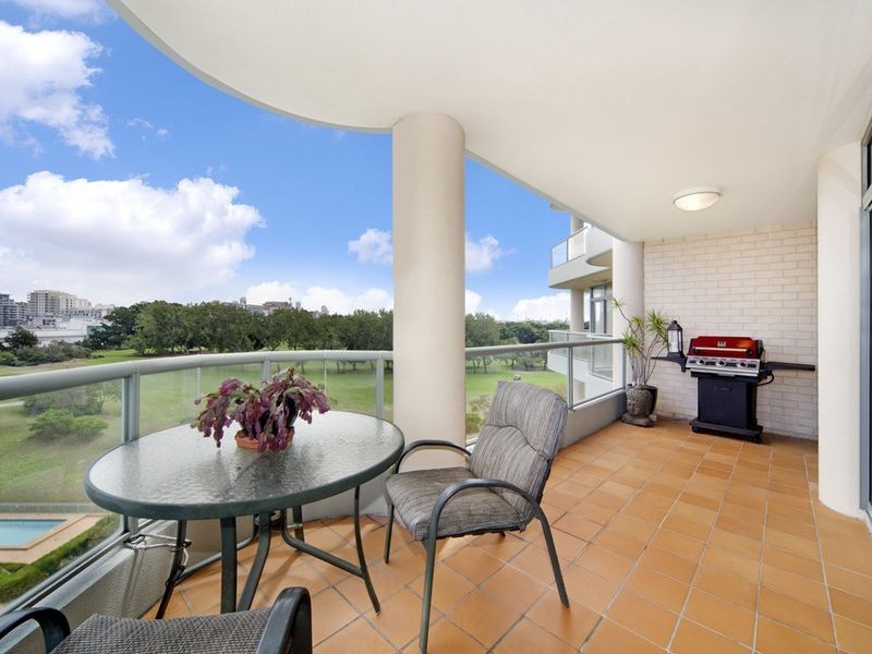 803/97 Brompton Road, Kensington NSW 2033