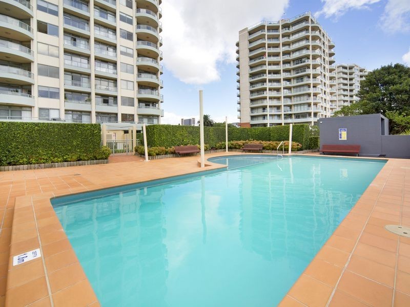 803/97 Brompton Road, Kensington NSW 2033