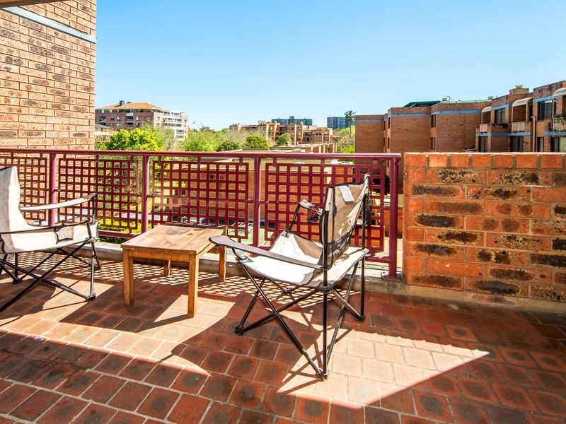 28/1 Maddison Street, Redfern NSW 2016