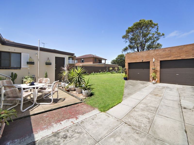 43 Eyre Street, Chifley NSW 2036