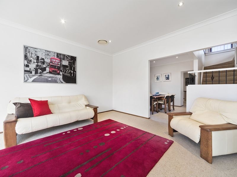 50 Carnegie Circuit, Chifley NSW 2036