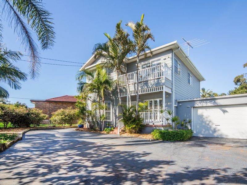 87 Macquarie Street, Chifley NSW 2036