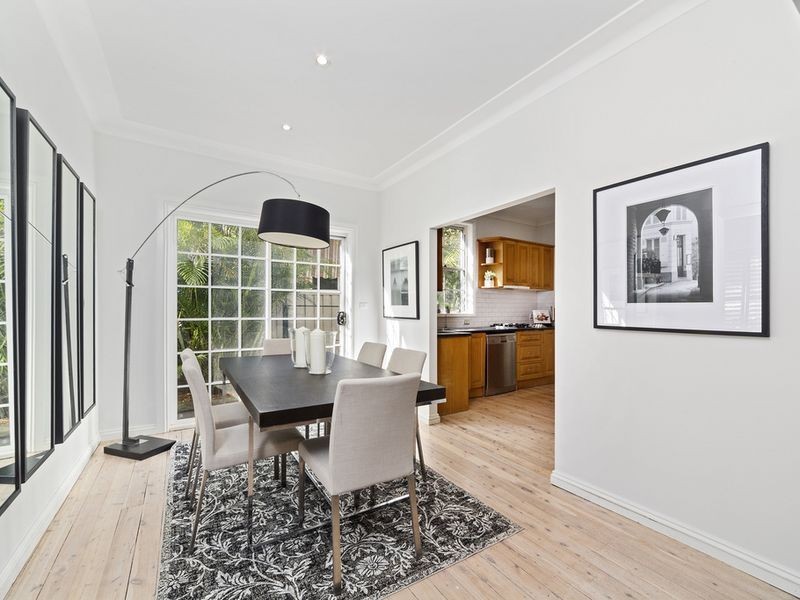 87 Macquarie Street, Chifley NSW 2036