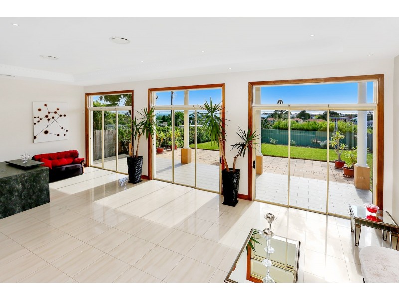 12 Dwyer Avenue, Little Bay NSW 2036