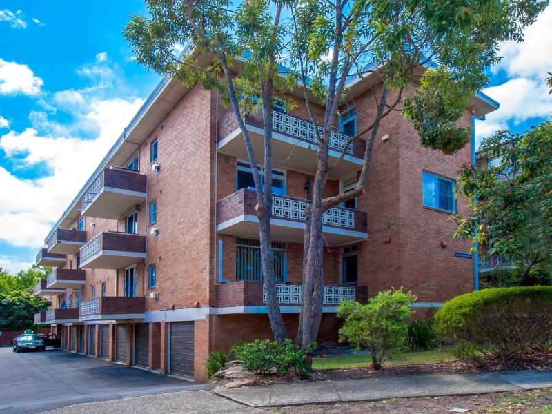 Apartment 1/2 Hayden Place, Botany NSW 2019