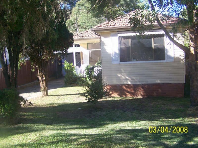 39 Glamis Street, Kingsgrove NSW 2208