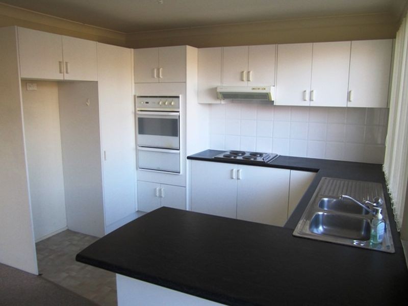 19a Burke Street, Chifley NSW 2036