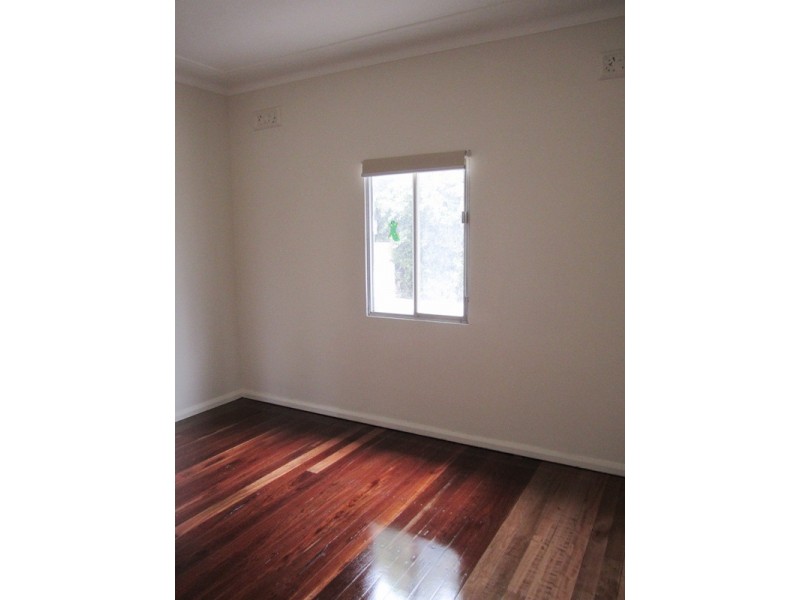 17 Wassell Street, Chifley NSW 2036