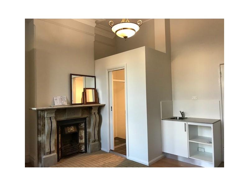 4 Carlton Street, Kensington NSW 2033