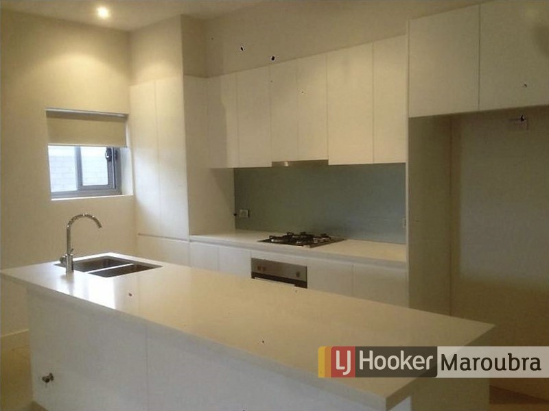 2/28 Folkestone Parade, Botany NSW 2019