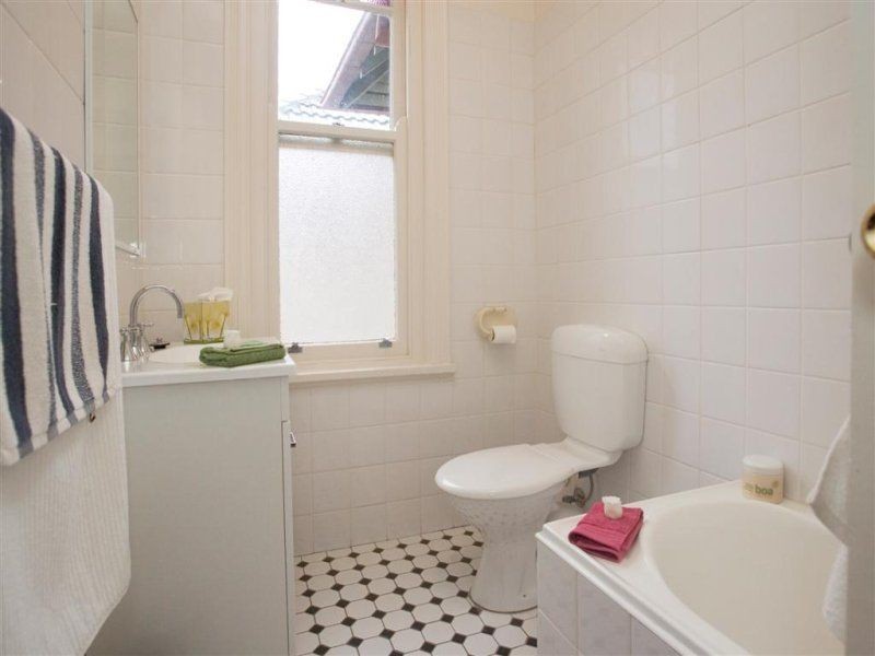2//66 Middle Head Road, Mosman NSW 2088