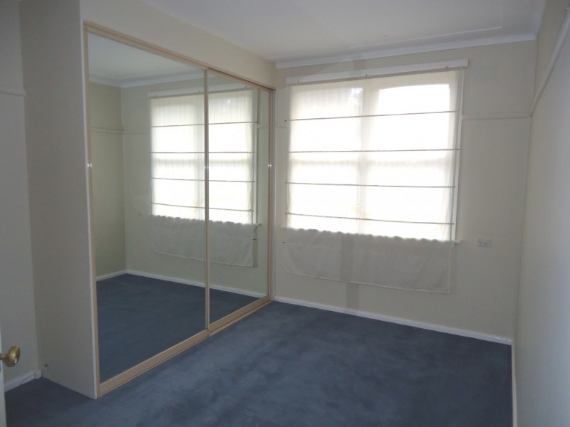 38 Lasseter Avenue, Chifley NSW 2036