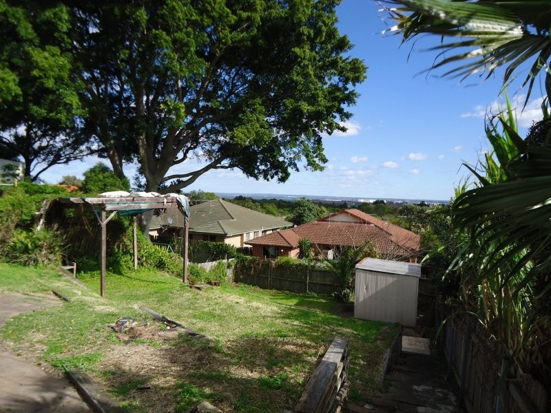 38 Lasseter Avenue, Chifley NSW 2036