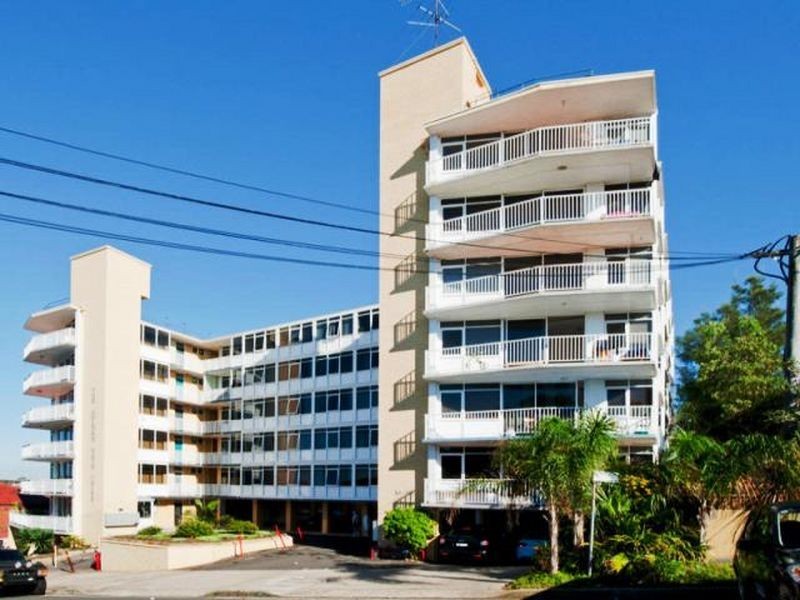 13C/16-20 Hereward Street, Maroubra NSW 2035