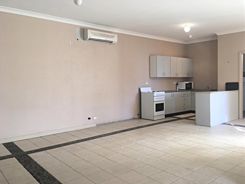 32 Trevelyan Street, Botany NSW 2019