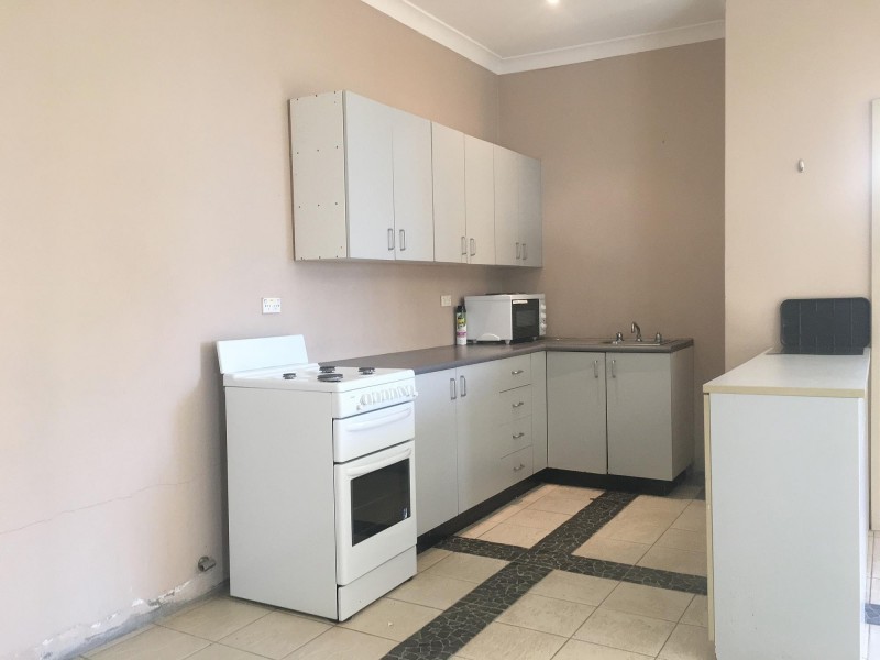 32 Trevelyan Street, Botany NSW 2019