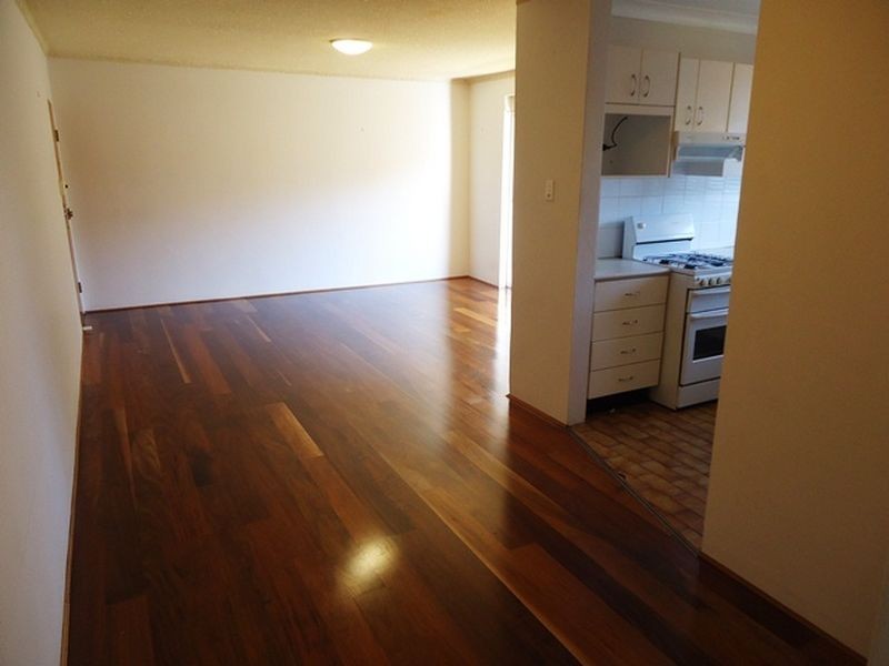 11/4 Grace Campbell Crescent, Hillsdale NSW 2036