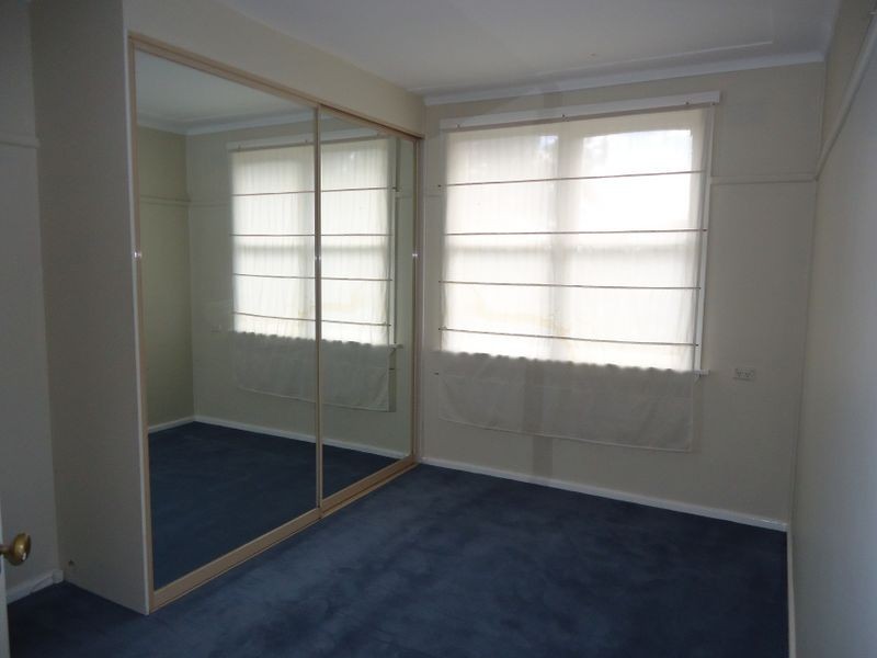 38 Lasseter Avenue, Chifley NSW 2036