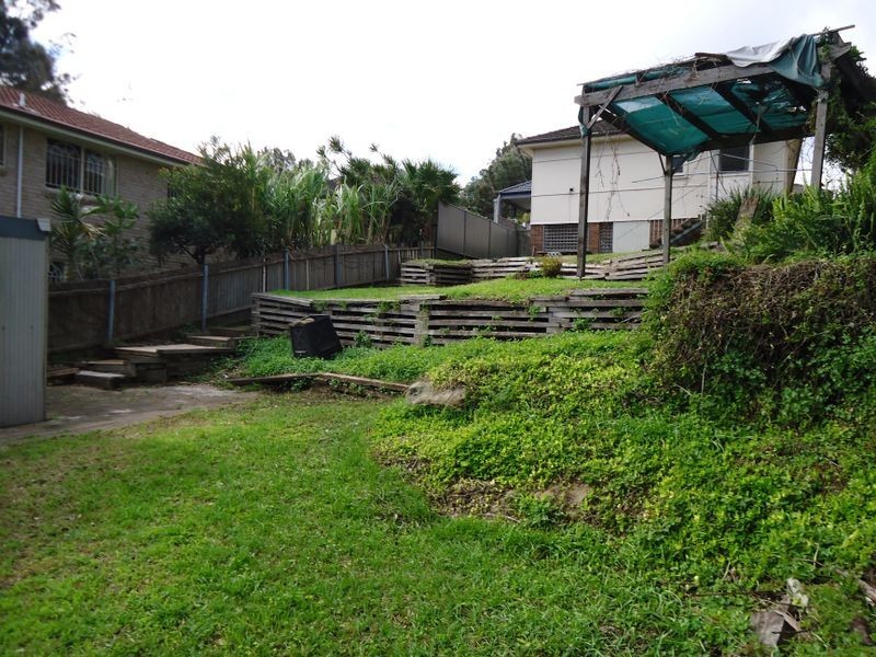 38 Lasseter Avenue, Chifley NSW 2036