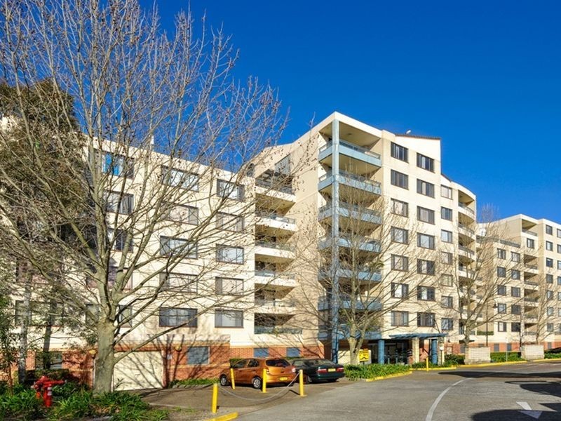 83 Dalmeny Avenue, Rosebery NSW 2018