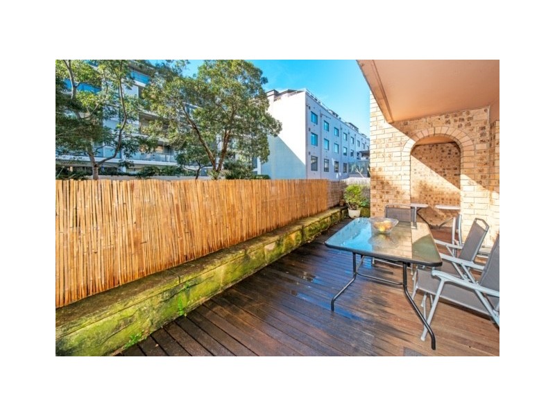 2/5-13 Hutchinson Street, Surry Hills NSW 2010