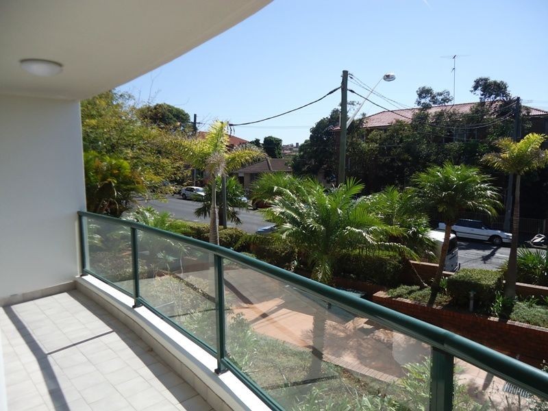 8/65 Coogee Bay Road, Coogee NSW 2034