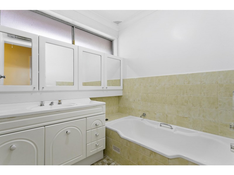 1 Firmstone Gardens, Arncliffe NSW 2205