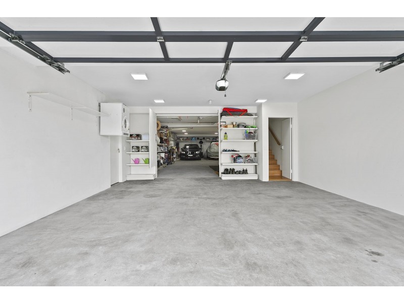 7 Lasseter Avenue, Chifley NSW 2036