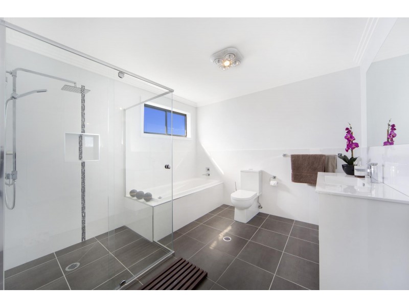 26 Eyre Street, Chifley NSW 2036