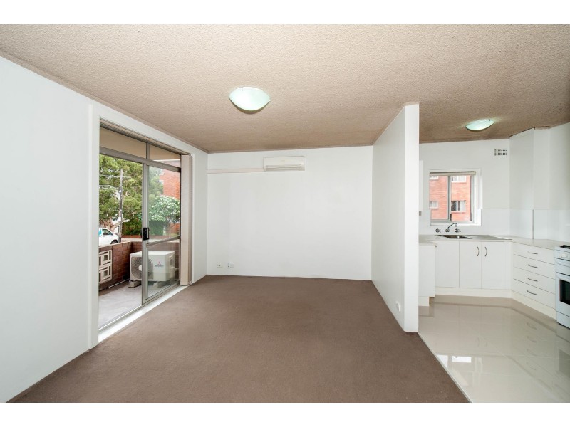 1/2 Hayden Place, Botany NSW 2019