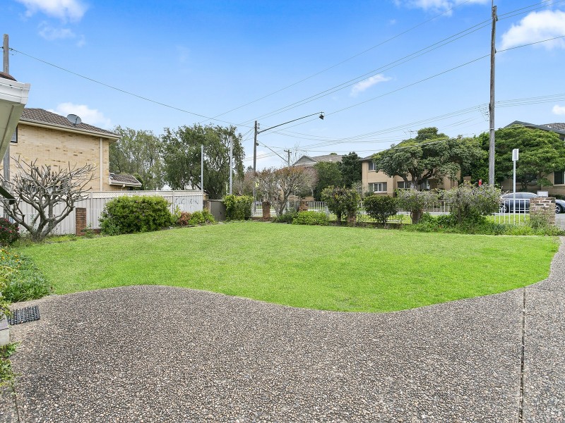 2/42 Hotham Road, Gymea NSW 2227